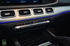 MERCEDES-BENZ GLE 63 S AMG*AHK*HU*PANO*360*SPORT-AUSPUFF*BURM* MERCEDES-BENZ GLE 63 S AMG*AHK*HU*PANO*360*SPORT-AUSPUFF*BURM*