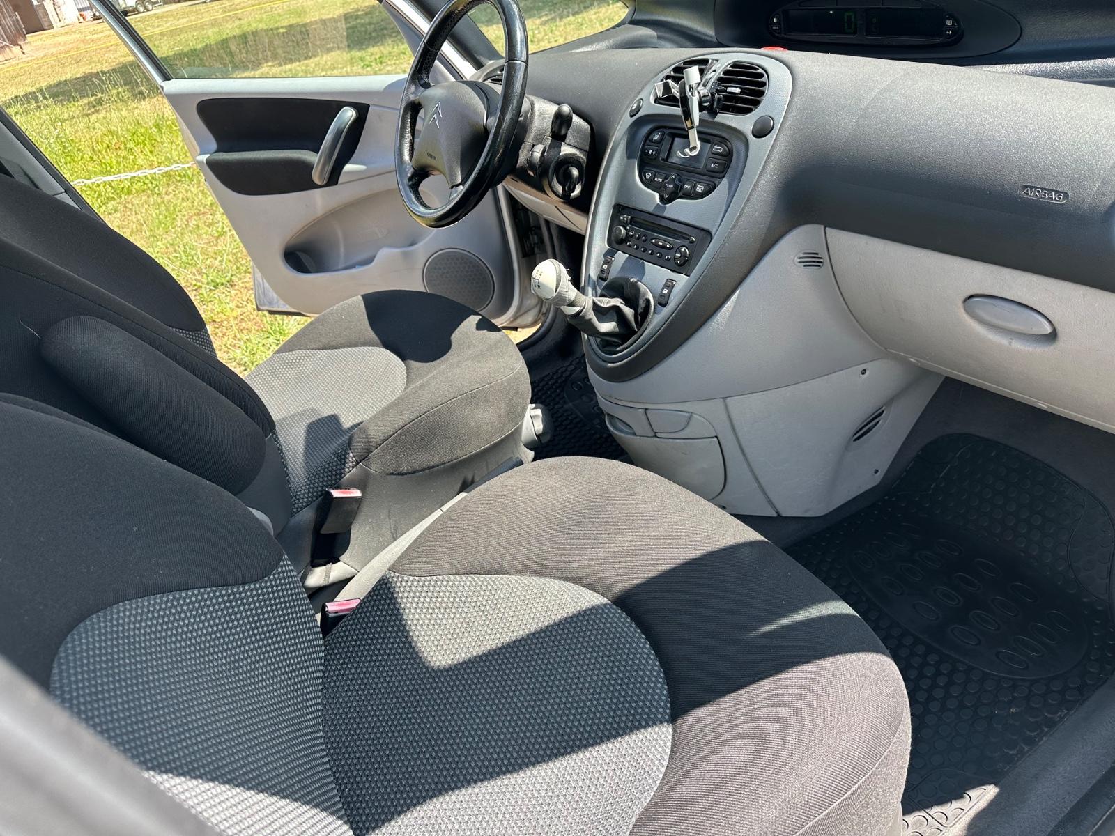 Citroën Xsara Picasso 1.6 16V  Tüv 10/2027