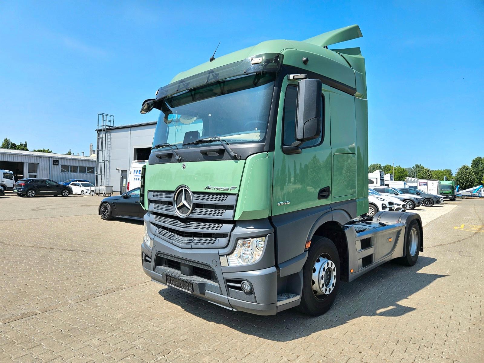 Mercedes-Benz Actros F  1846 LS StreamSpace