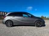 Mercedes-Benz B250 Sports Tourer - Mercedes-Benz 250: 250s