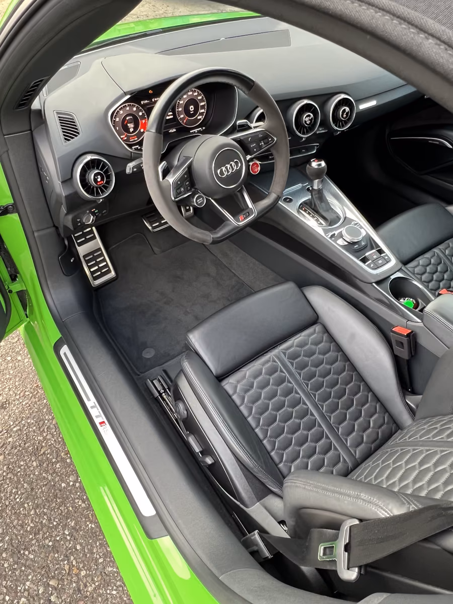 Audi TT RS Cabrio 