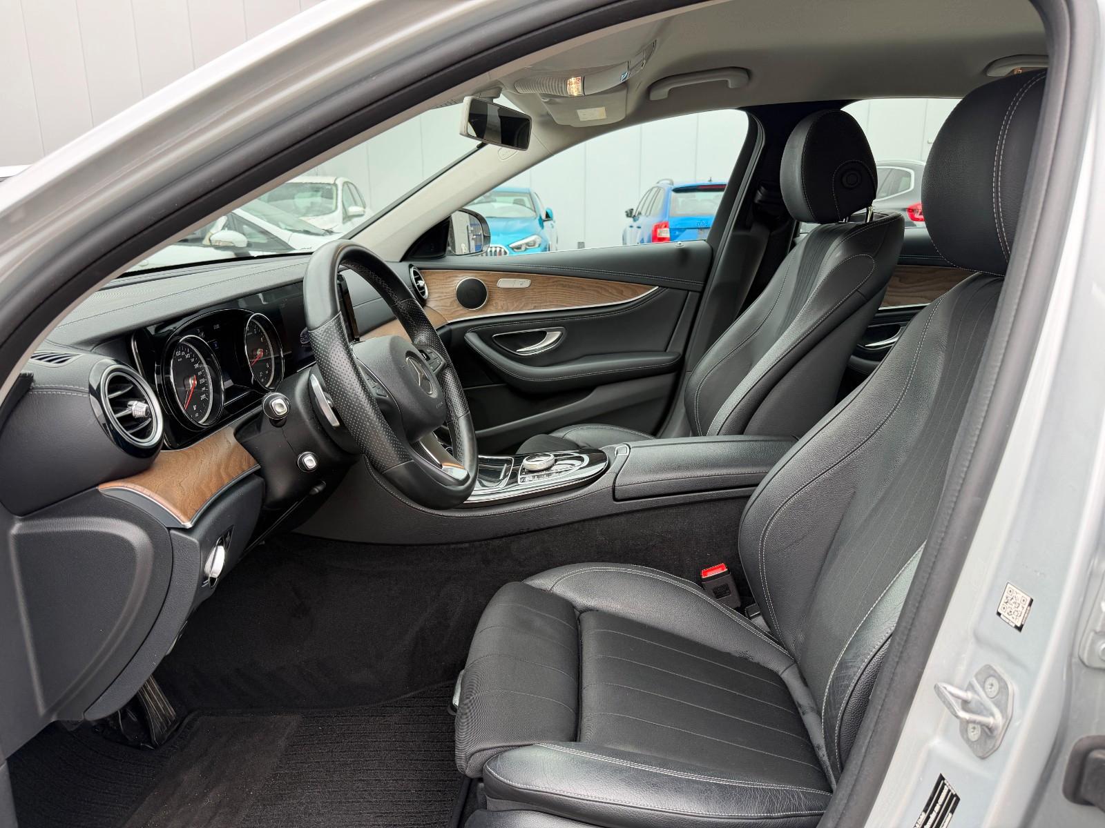 Mercedes-Benz E 400 E Limousine 4Matic *Navi*KeyL *Kamera *LED