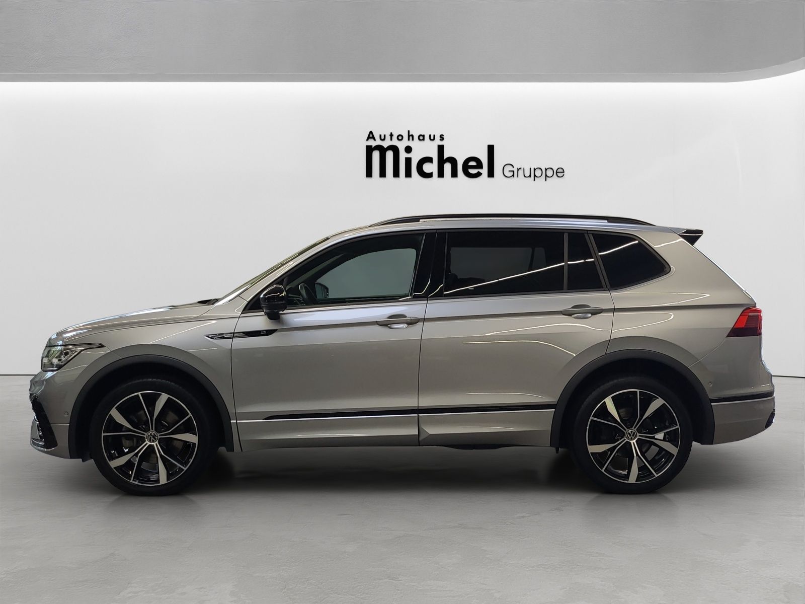 Volkswagen Tiguan Allspace TDI DSG 4M R-Line Black Style IQ foto 5