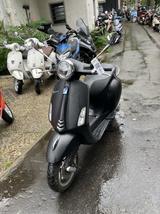 Vespa Primavera S 50 LED USB LM - VESPA PRIMAVERA