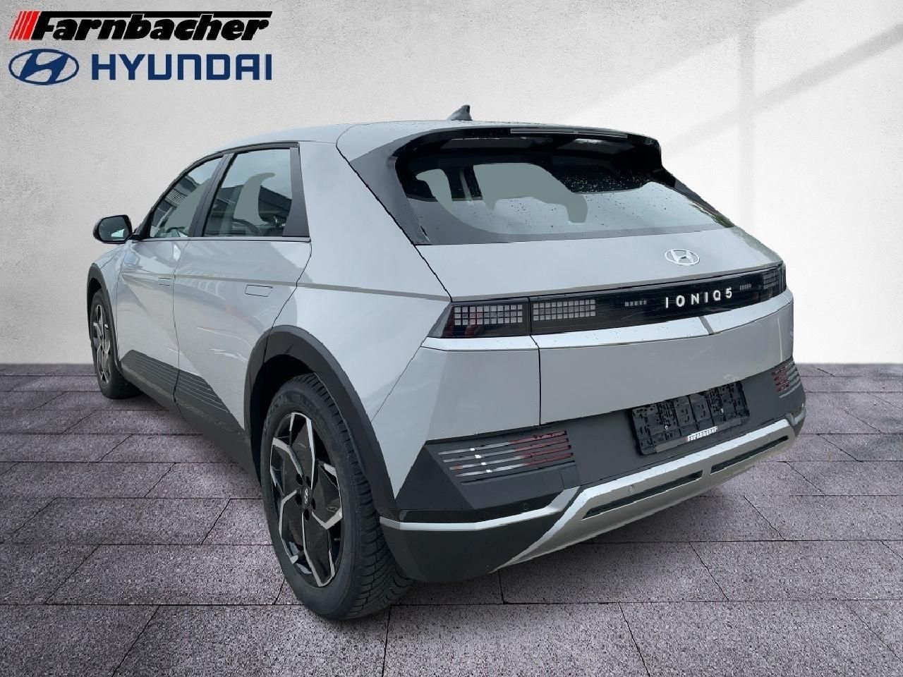 Fahrzeugabbildung Hyundai IONIQ 5 Basis Elektro + Effizienz-Paket
