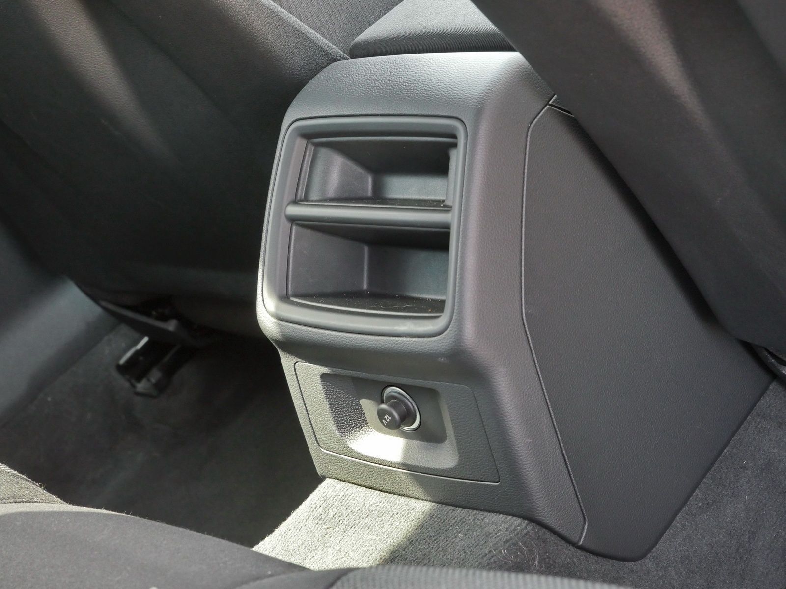 Audi A4 - Bild 17