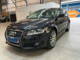 Audi A3 2.0 TDI (DPF) Attraction Sportback NAVI 17" - Audi A3: Sportback Dpf