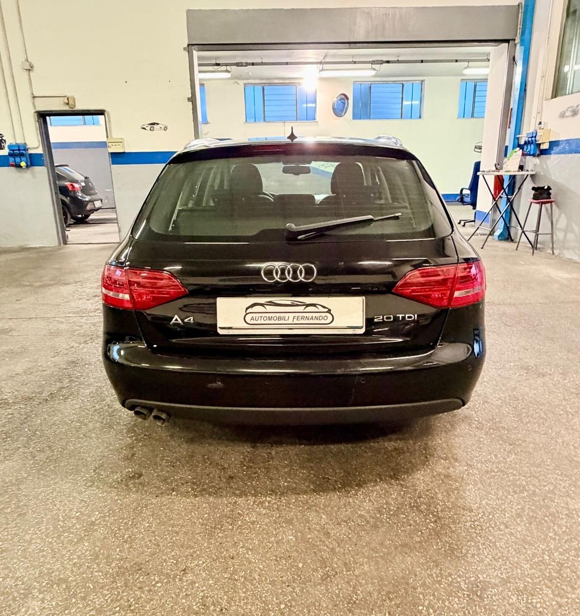 Audi A4 2009 — photo 5