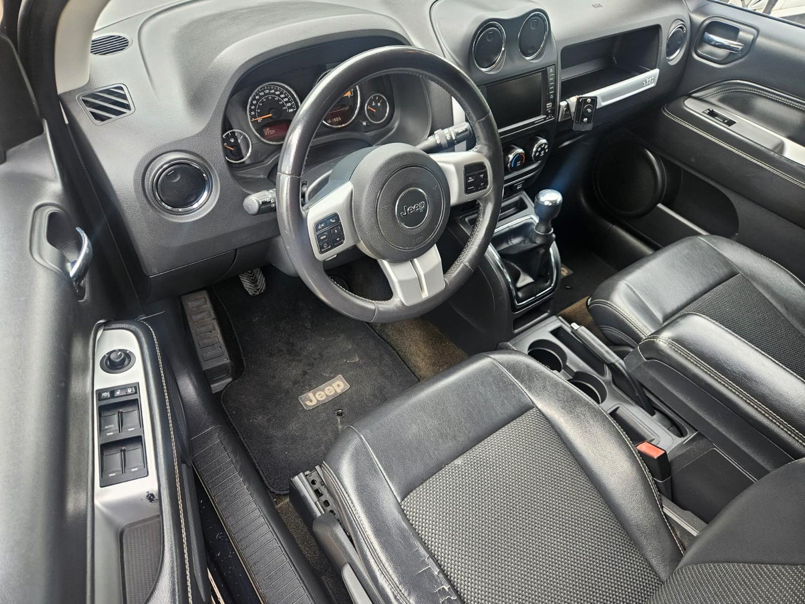 Jeep Compass 2013 — photo 11