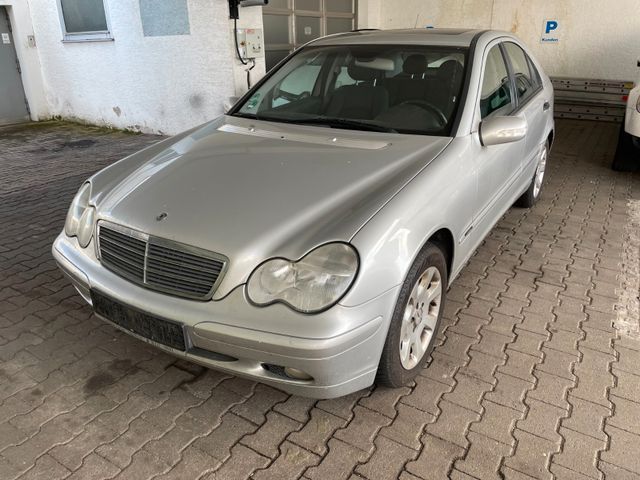 Mercedes-Benz C 180 C -Klasse Lim. STEUERKETTE DEFEKT