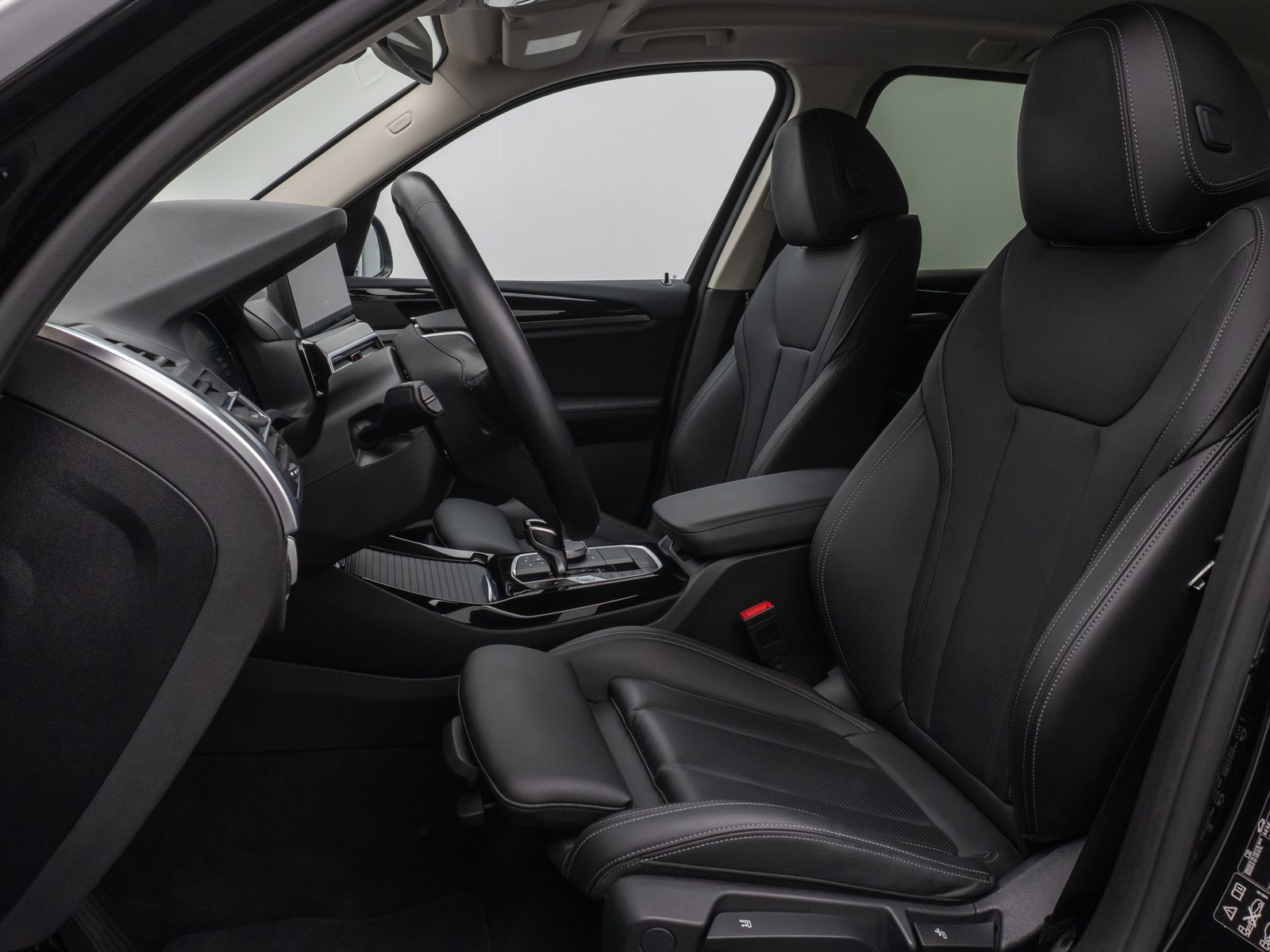 Fahrzeugabbildung BMW X3 xD30i Kamera DAB HiFi WLAN Leder Sport 19Zoll