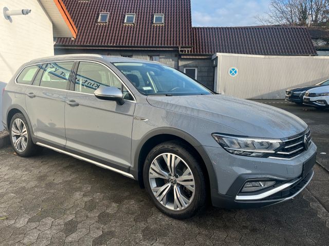 Volkswagen Passat Alltrack STHZ  AHK Navi Digital ACC Kamer