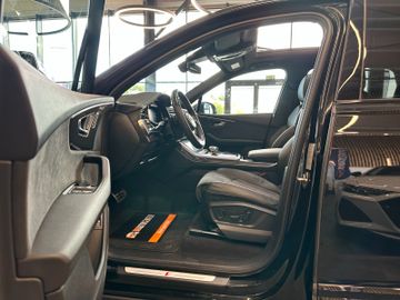 Audi SQ7*MATRIX*1.HAND*TÜV-NEU*AHK*PANO*ALCANTARA*