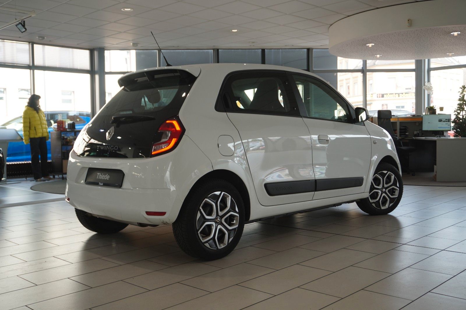 Fahrzeugabbildung Renault Twingo 1.0 SCE LIMITED 5-TÜR  LED/KLIMA/USB/BT