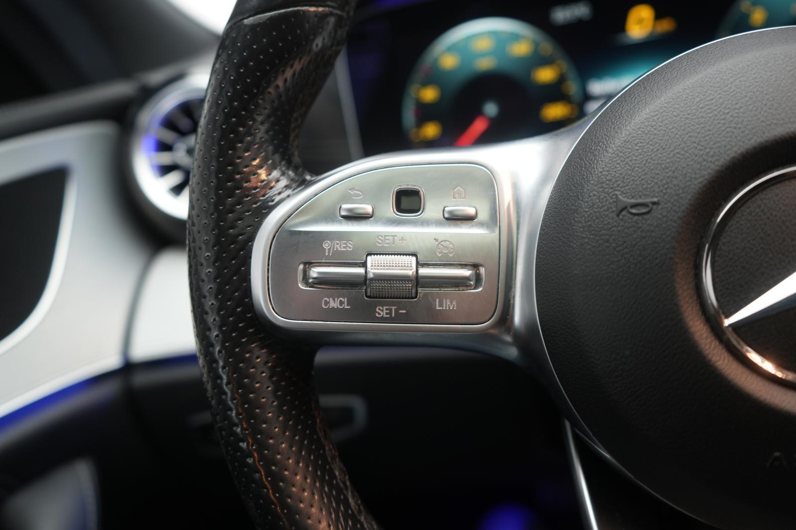 Mercedes-Benz CLS 220 d AMG Line Leder/Kamera/Temp/Lane/Side