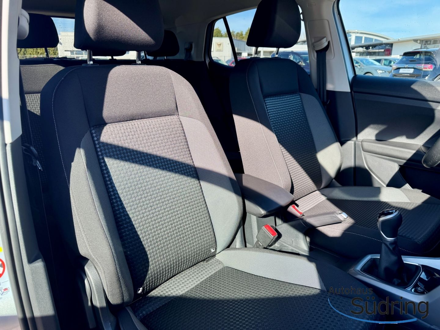 T-Cross 1,0 TSI Active AHK Navi ACC AppConnect