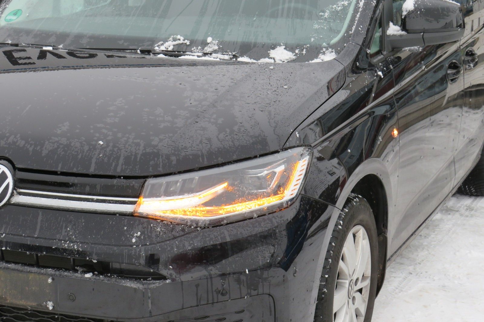 Fahrzeugabbildung Volkswagen Caddy Life DSG NAVI PDC SITZHEIZUNG 1.HD