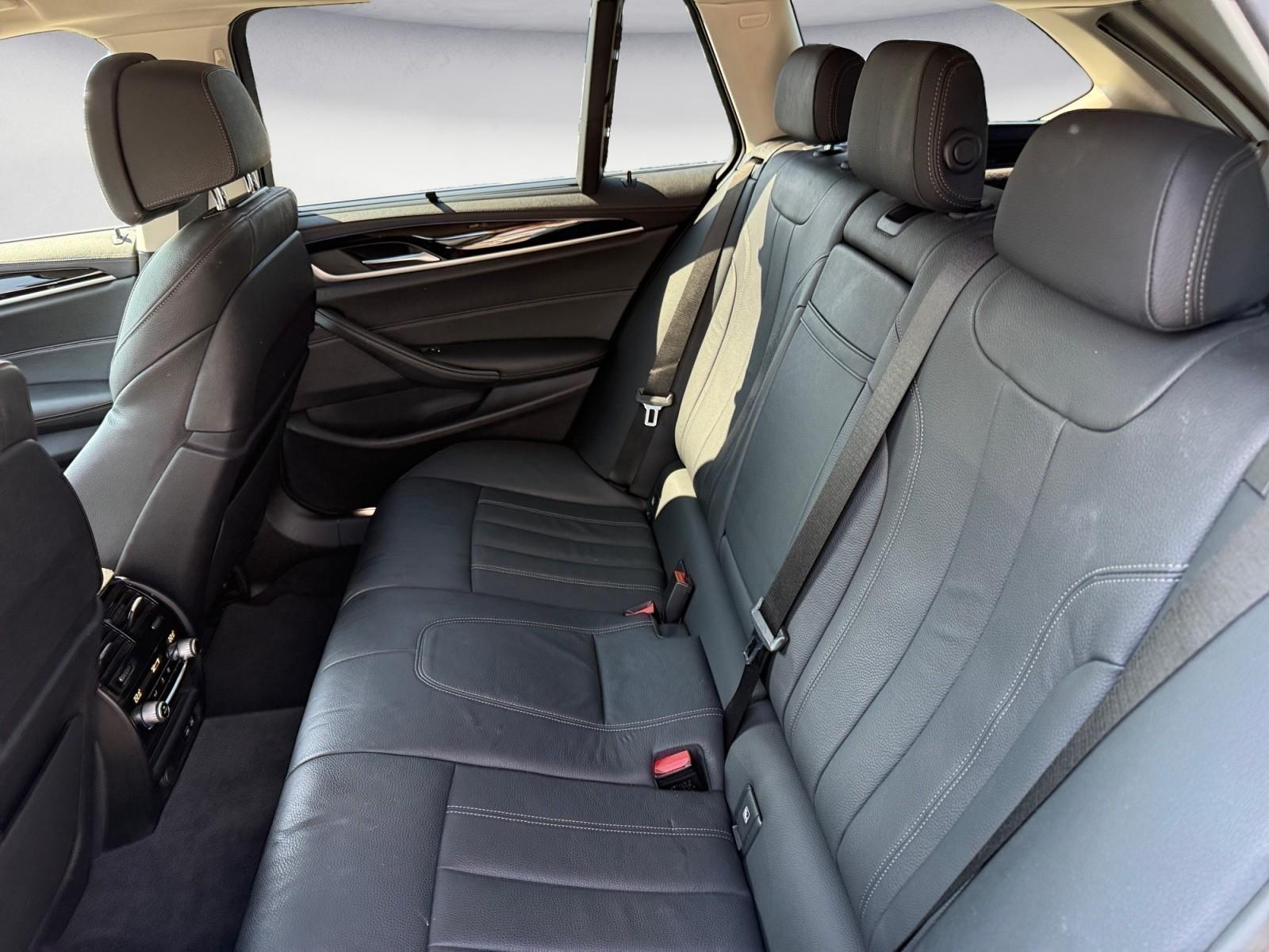 BMW 530 e Touring Luxury Line Aktive Geschw. Sitzbelü, миниатюра 14