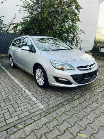 Opel Astra Sports Tourer Active 1.4 T