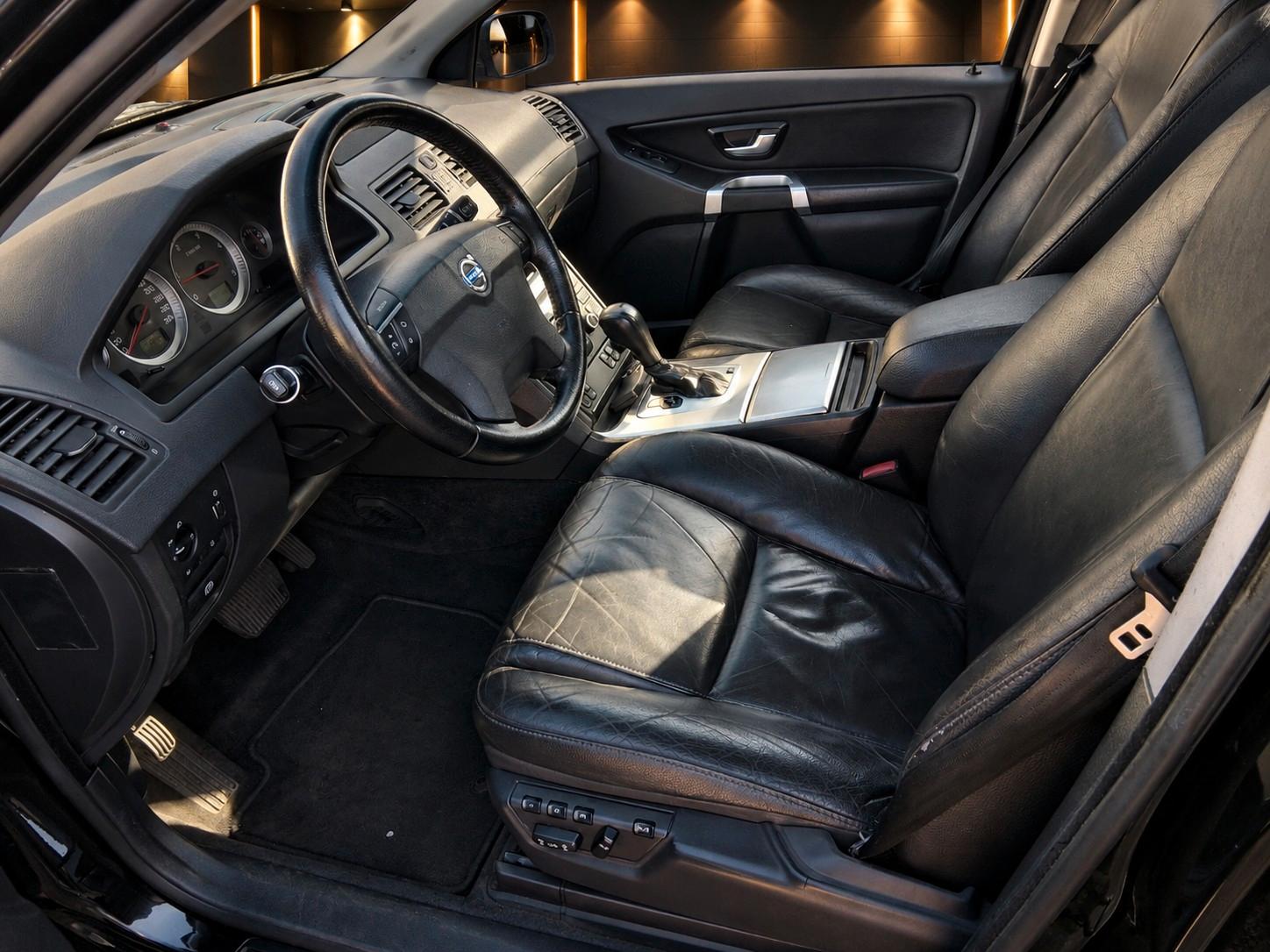 Volvo XC 90  D5 AWD Edition Geartronic/7 Sitze