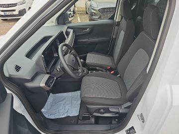 Bild 9 Ford Transit Courier Trend 1.5 AHK DAB Rückfahrkam. S