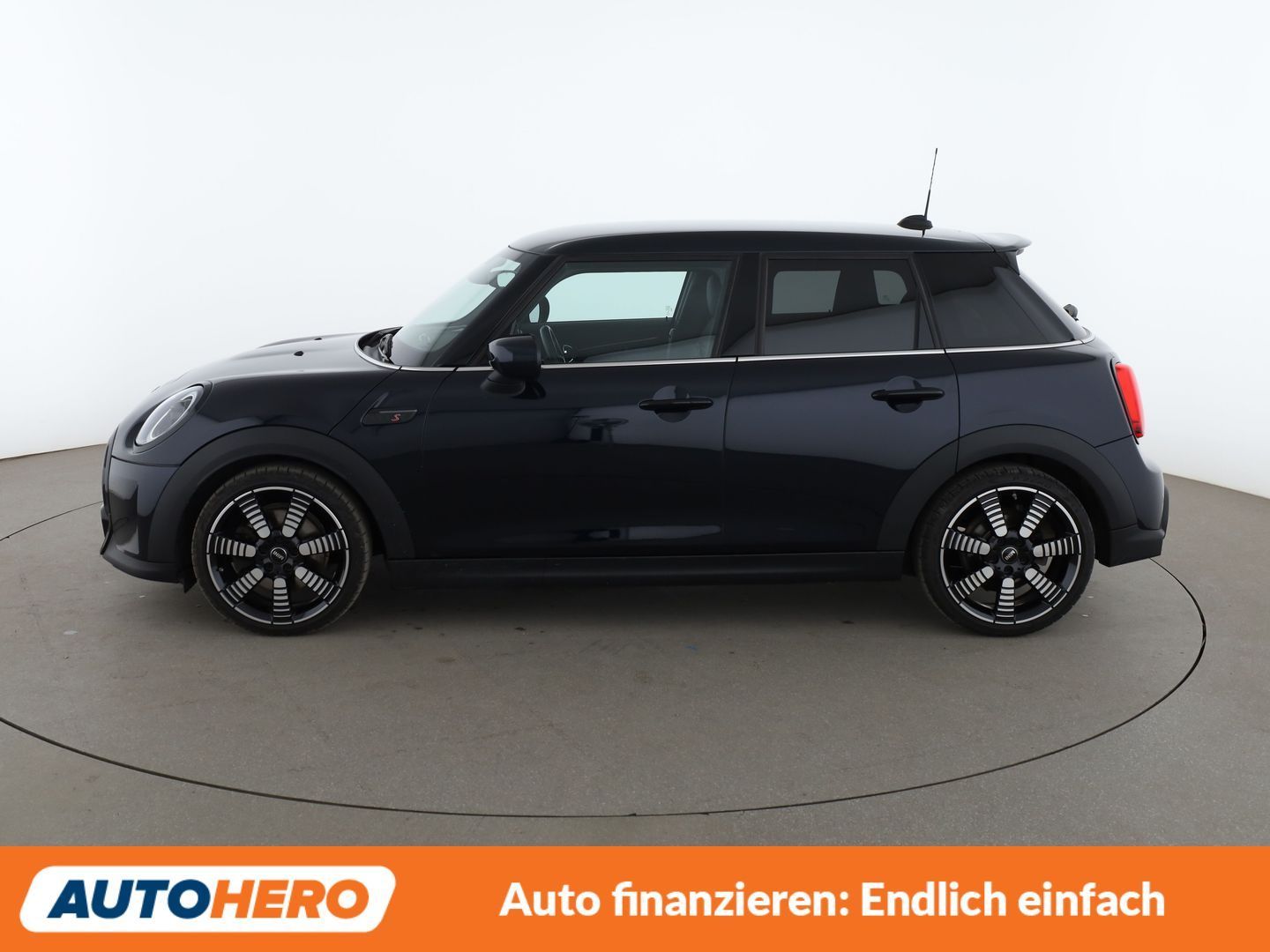 MINI Cooper S Classic Trim Aut.*NAVI*CAM*TEMPO* imagem 3