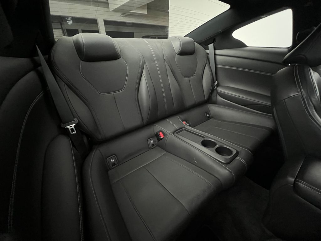 INFINITI Q60 2.0 TURBO/ 2.H/ VOLLAUSSTATTUNG/ CARBON INFINITI Q60 2.0 TURBO/ 2.H/ VOLLAUSSTATTUNG/ CARBON