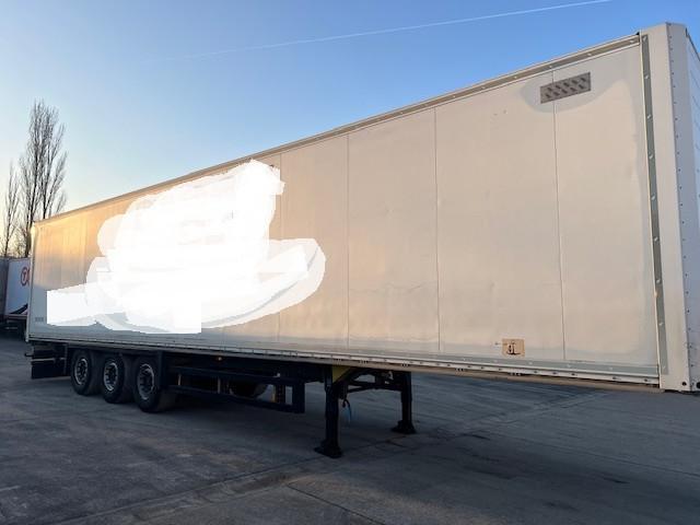 Schmitz Cargobull Koffer Isoliert SKO24/L-13,62 FP25 Portaltüren