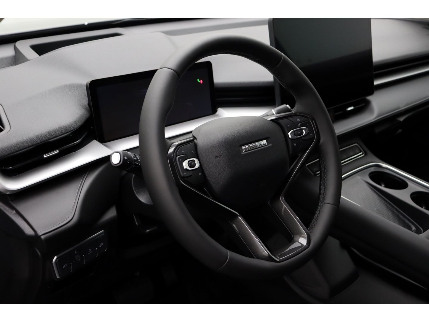 Fahrzeugabbildung GWM Haval H6 1.5 HEV FWD Luxury Pano ACC