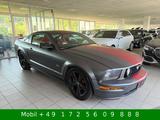 Ford Mustang GT 4,6 V8 LEDER AUTOMATIK SPORTAUSP - gebrauchte Ford Mustang aus dem Jahr 2005