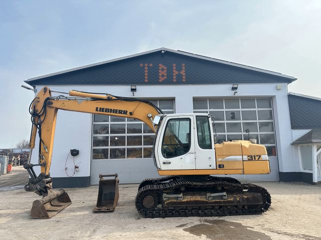 Liebherr R 317 | Netto: 23.900 €