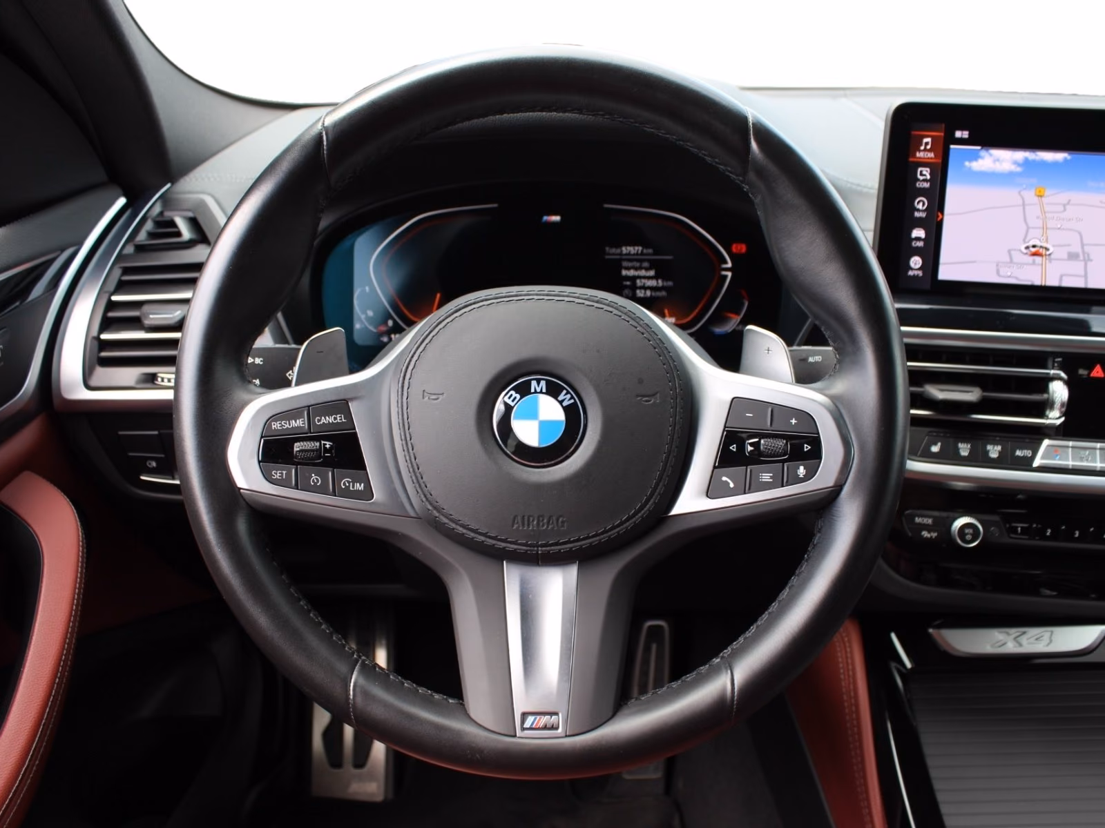 BMW X4 xDrive30i M Sport "AHK Head-Up 20"LM SH v+h P