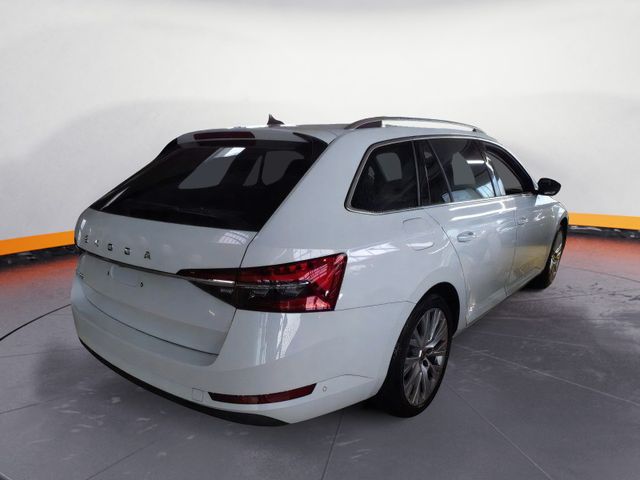 Skoda Superb Combi Style 1.5 TSI DSG Navi 360° ACC AHK