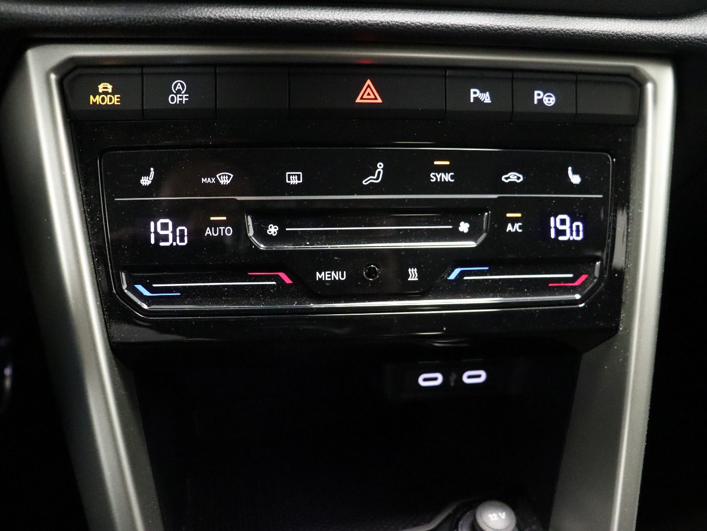 Volkswagen T-Roc - Bild 11