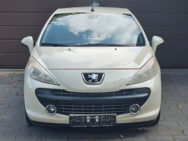 Peugeot 207 CC Cabrio-Coupe Filou