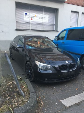 BMW bmw 520i e60 2005 mit tuv