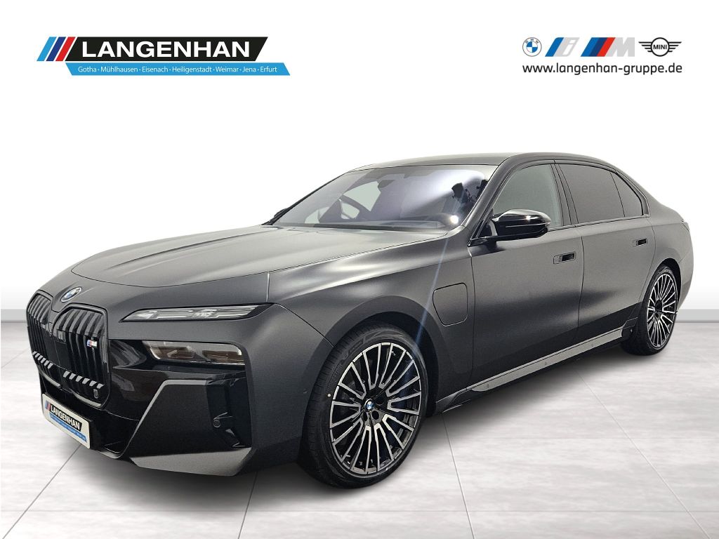 BMW M760