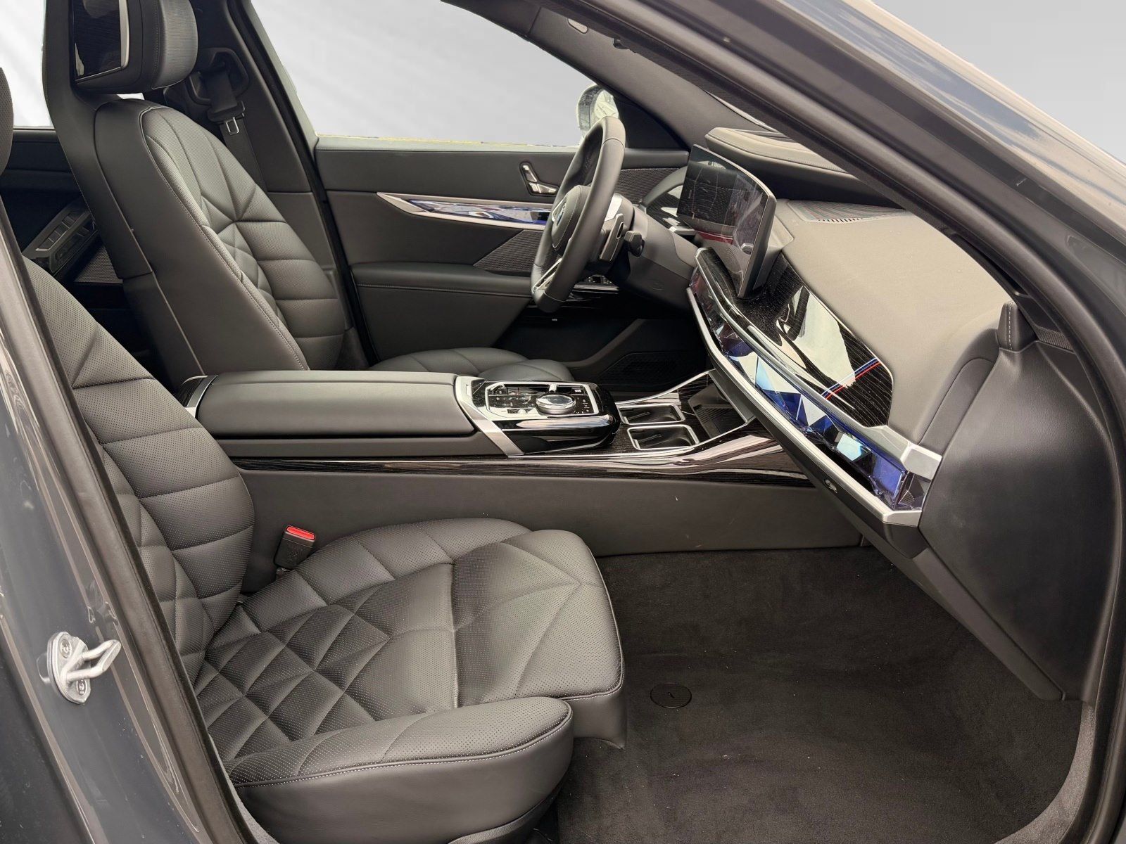 BMW 740 - Bild 8