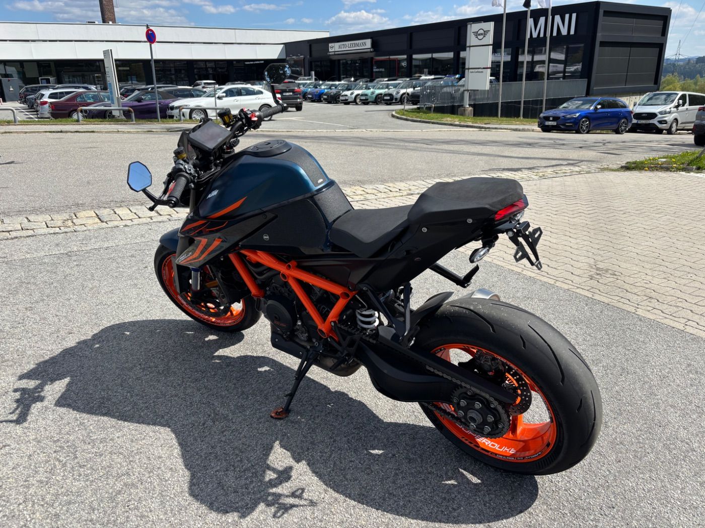 Fahrzeugabbildung KTM 1290 Super Duke R Evo Tech Pack