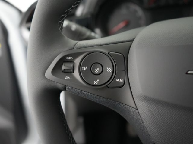 Corsa F FACELIFT EDITION+SITZ-/LENKRADHEIZUNG+LE