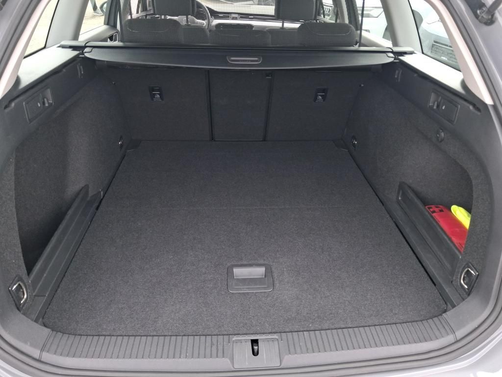 Volkswagen Passat - Bild 7