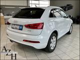 Audi Q3 Navi Xenon Start-Stop - Audi Q3 aus 2014 mit Benzin-Antrieb: Geländewagen