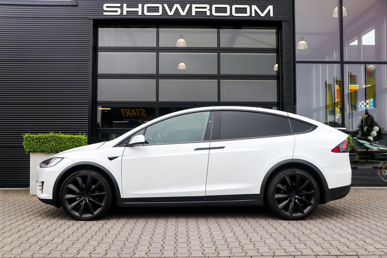 Tesla Model X Long Range 6p., 417 PK, Autopilot, 22inc imagem 3