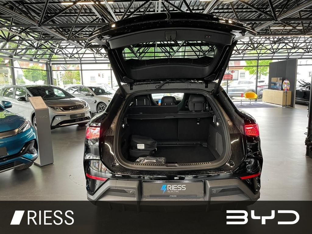 BYD SEALION 7