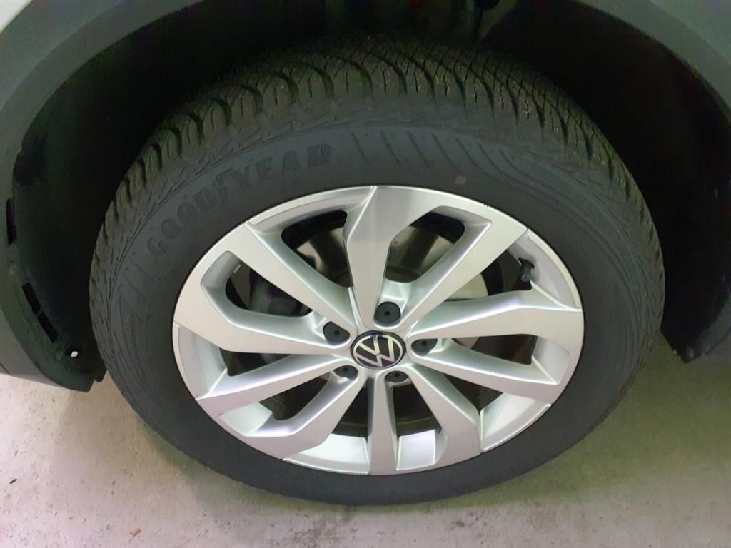 Volkswagen T-Roc Style 1.5 TSI AHK*RFK*PDC*Tempo*Klima*NAV