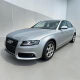 Audi A4 1.8 TSFI ATTRACTION - Audi A4 aus 2010: Limousine