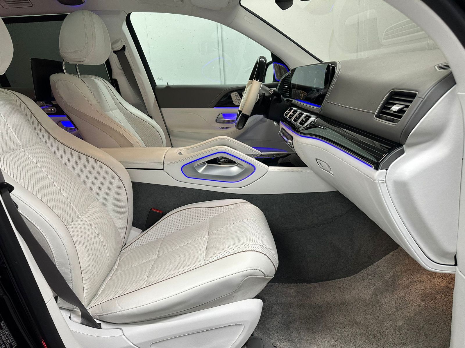 Fahrzeugabbildung Mercedes-Benz GLS 600 Maybach 4MATIC *MANUFAKTUR*VOLL*