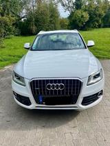 Audi Q5 2.0 TDI S tronic quattro -ACC AHK NAVI PANO