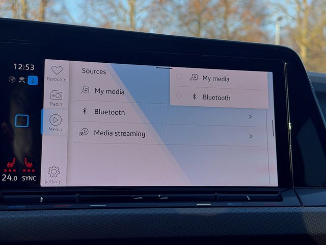 Golf VIII Active 2.0 TDI DSG SHZ NAVI ACC LED