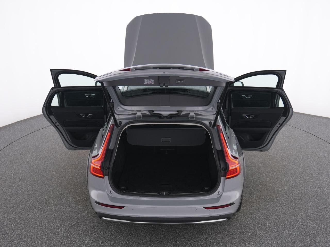 Volvo V60 Cross Country B4 AWD Plus+WINTERPAK+RFK+ foto 14